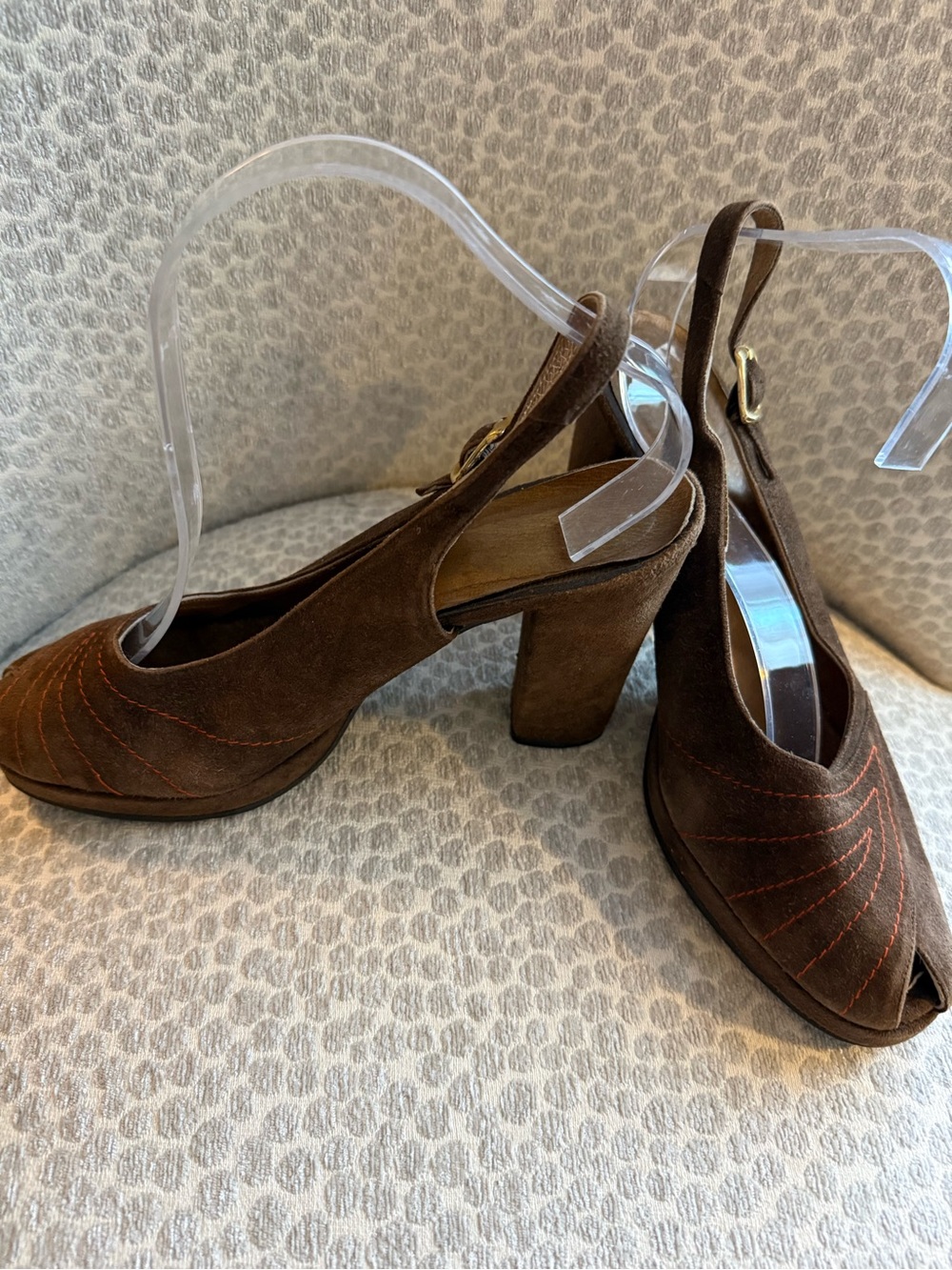 Vintage 1970 Brown Suede Peep-Toe Women's Shoes - Picture 8 of 9